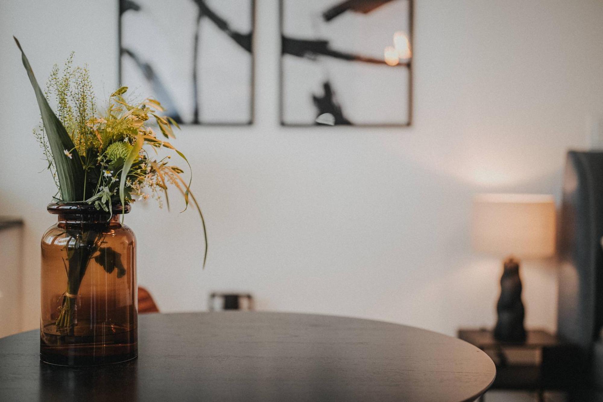 Downtown Mit Luxusbad Am Hafen Nur 5 Minuten Zu Fuss In Innenstadt Und Zum Bahnhof! Apartment Oldenburg